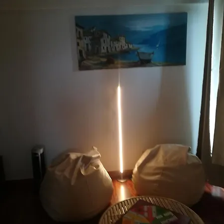 Ocean View - 2 Bedrooms *